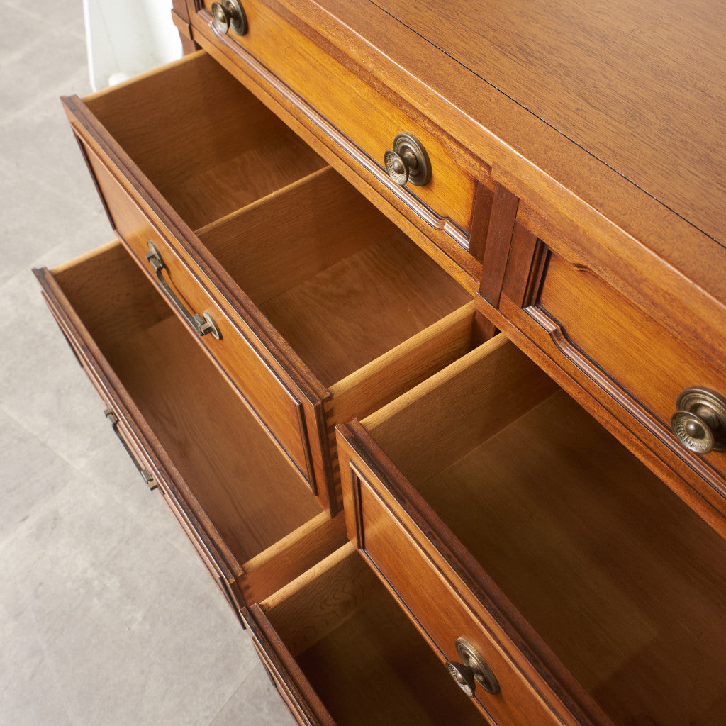 TRIUNE チェストボード