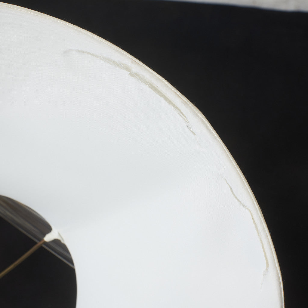 ハンガリー製 クリスタルガラス テーブルランプ