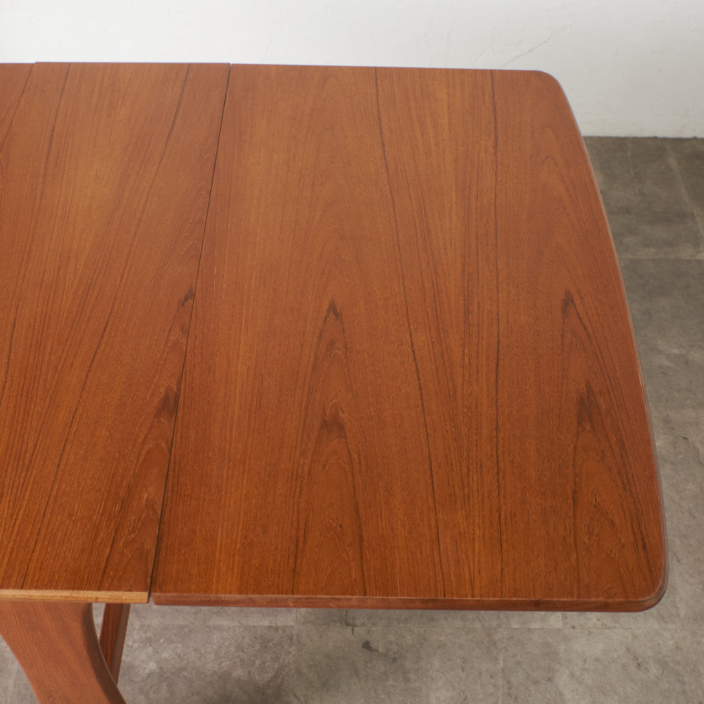 Fresco ドロップリーフゲートレッグテーブル