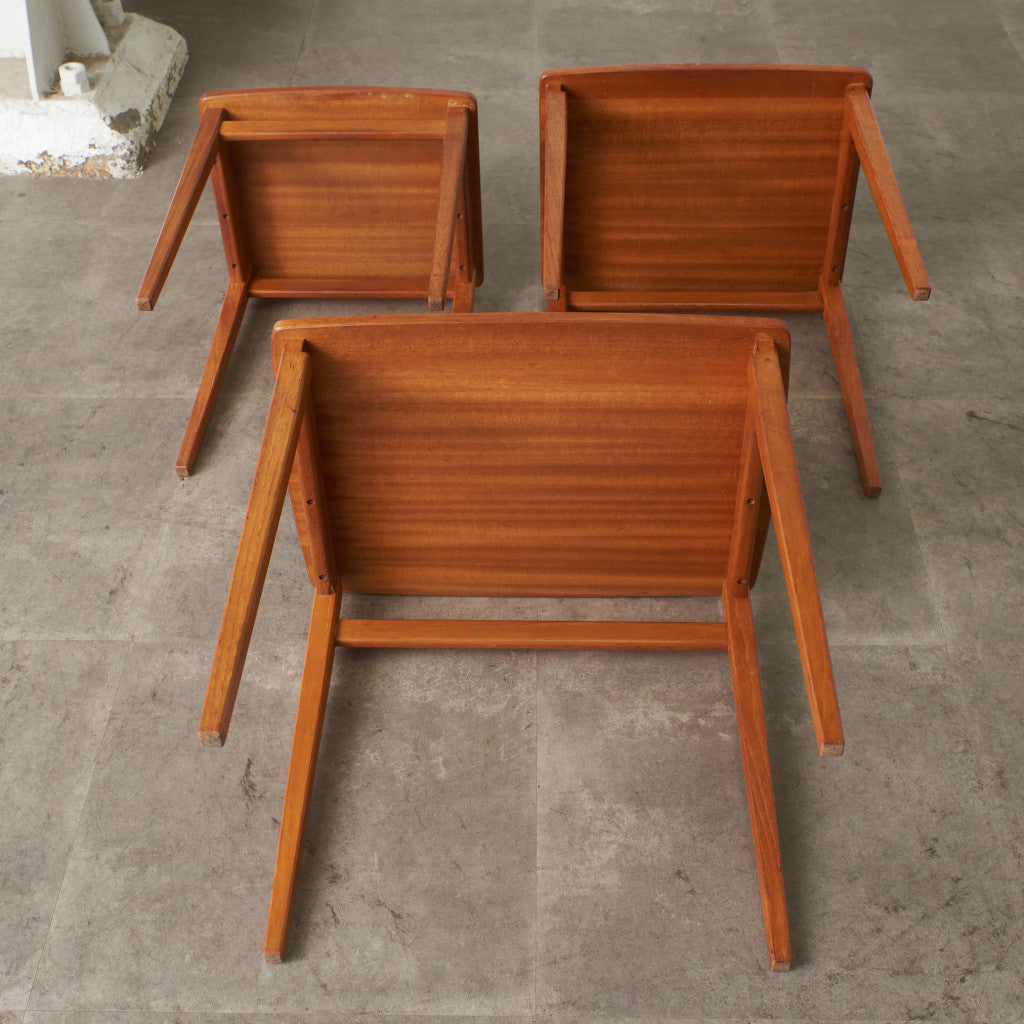 英国ヴィンテージ ネストテーブル