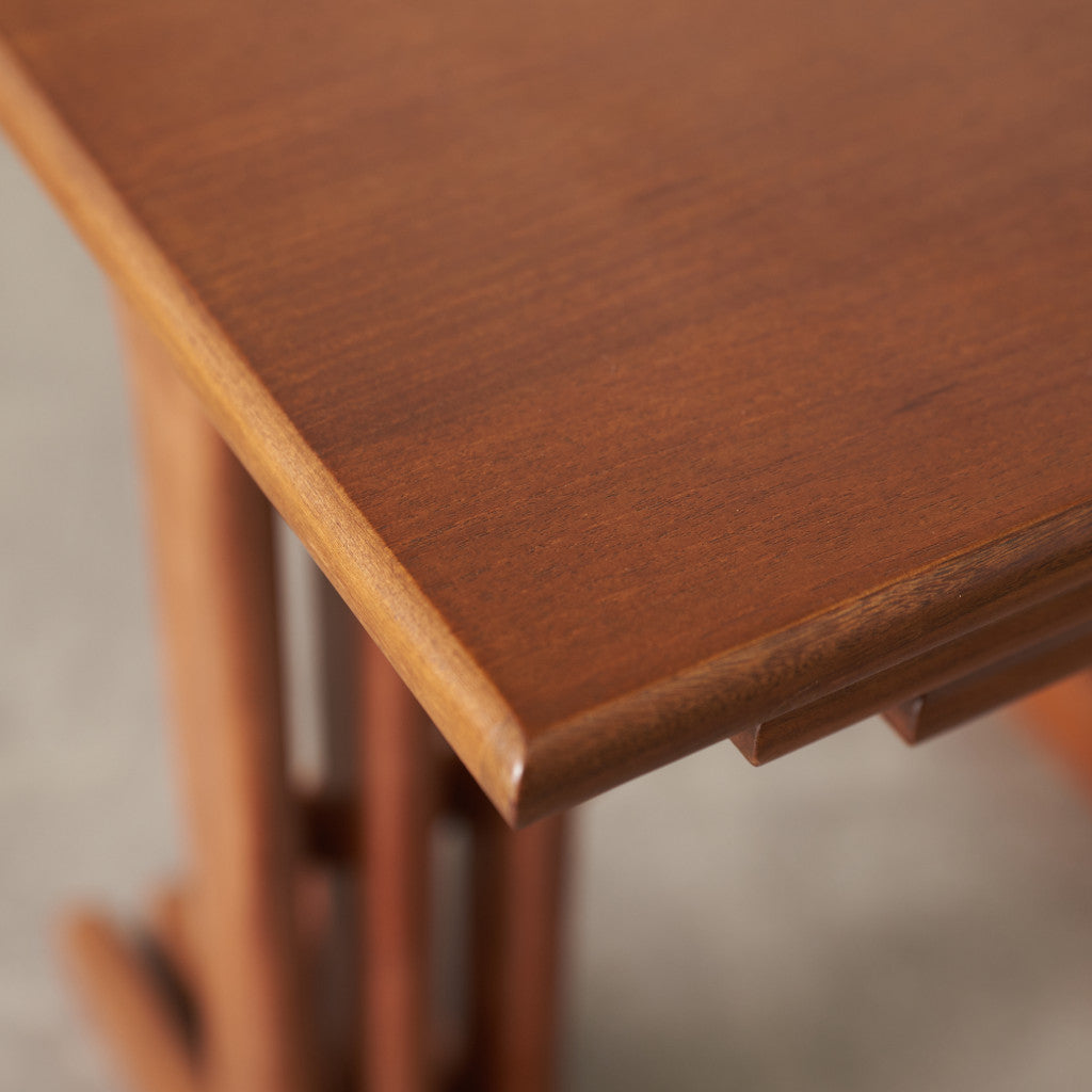 ヴィンテージ ネストテーブル