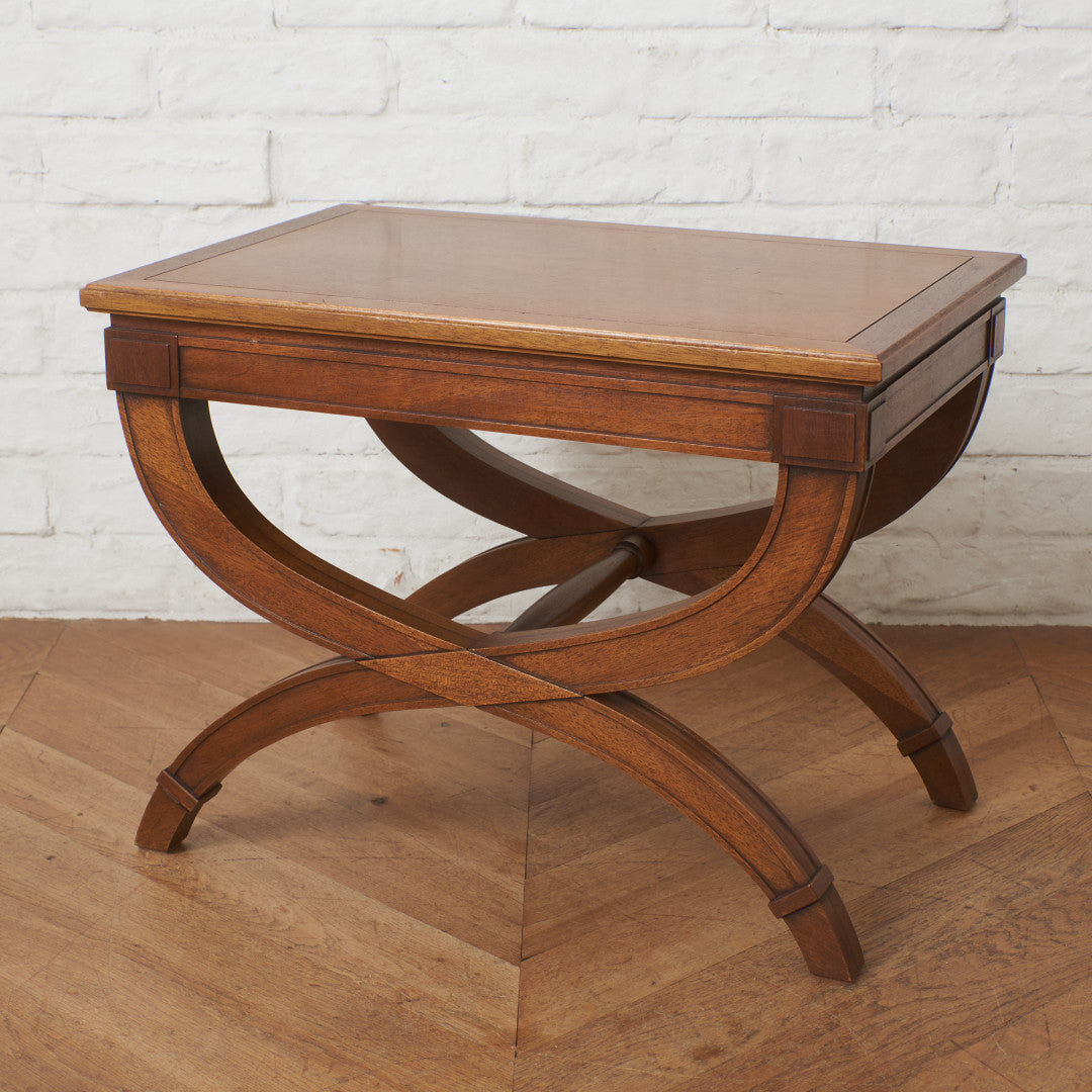 TRIUNE サイドテーブル