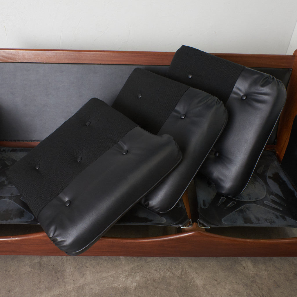 サドルシリーズ 3人掛けソファ / 張替済