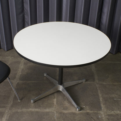 イームズ コントラクトベース ラウンドテーブル