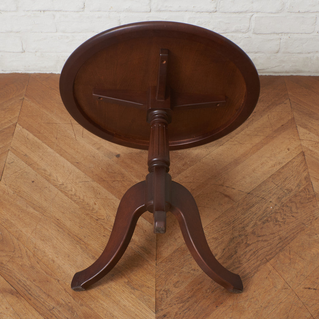 クラシック ワインテーブル