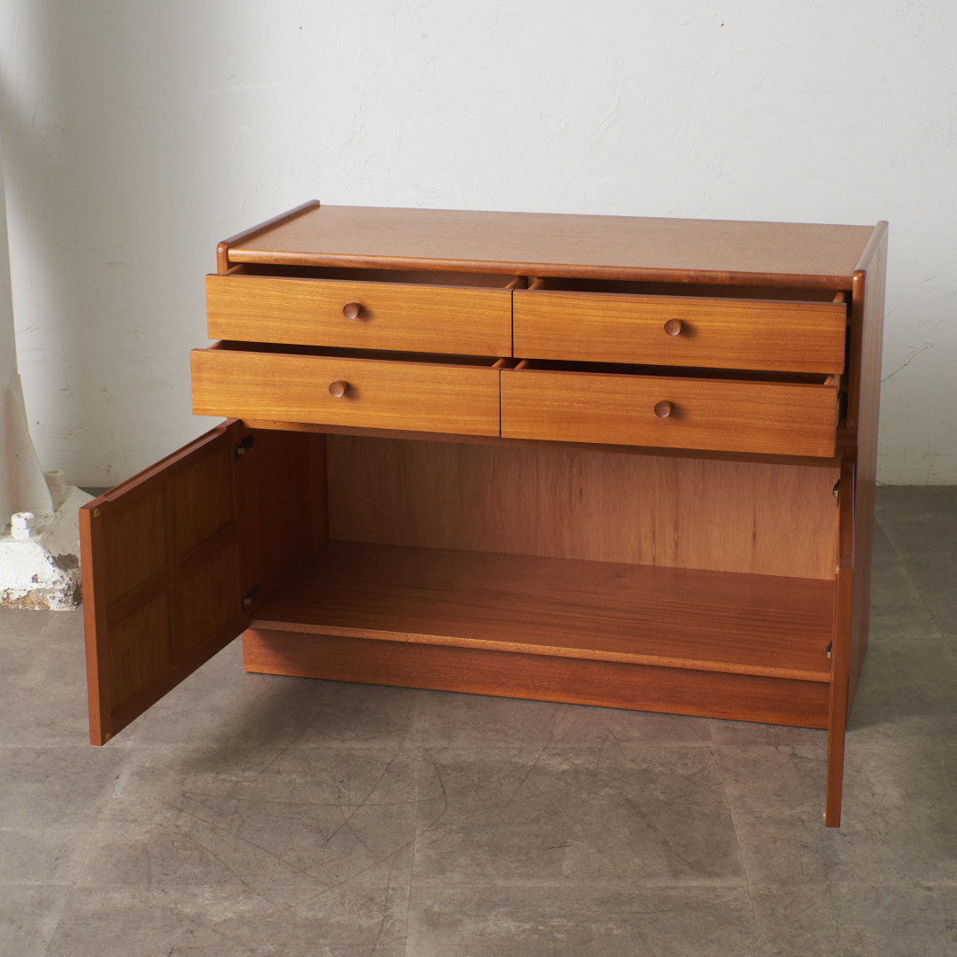 ヴィンテージ収納家具｜キャビネット・チェスト・サイドボードほか