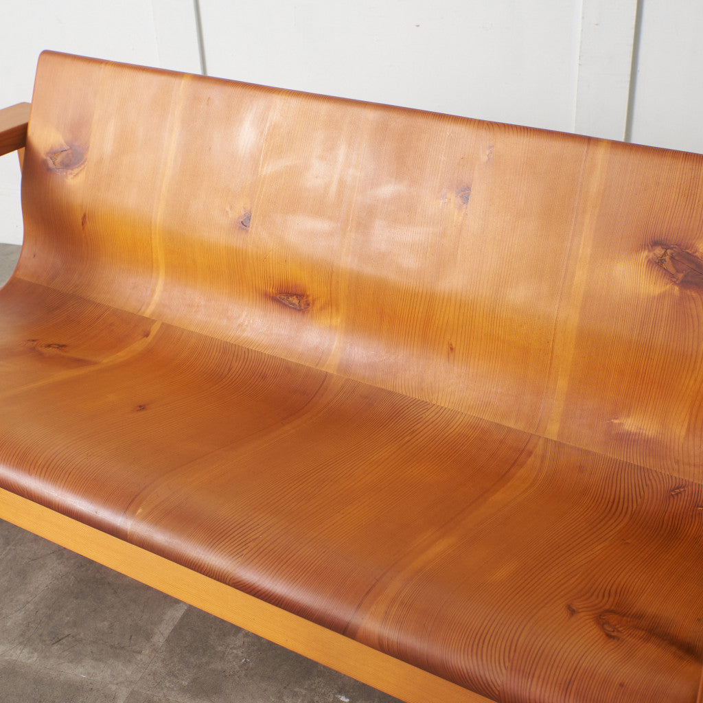 ラウンジベンチ