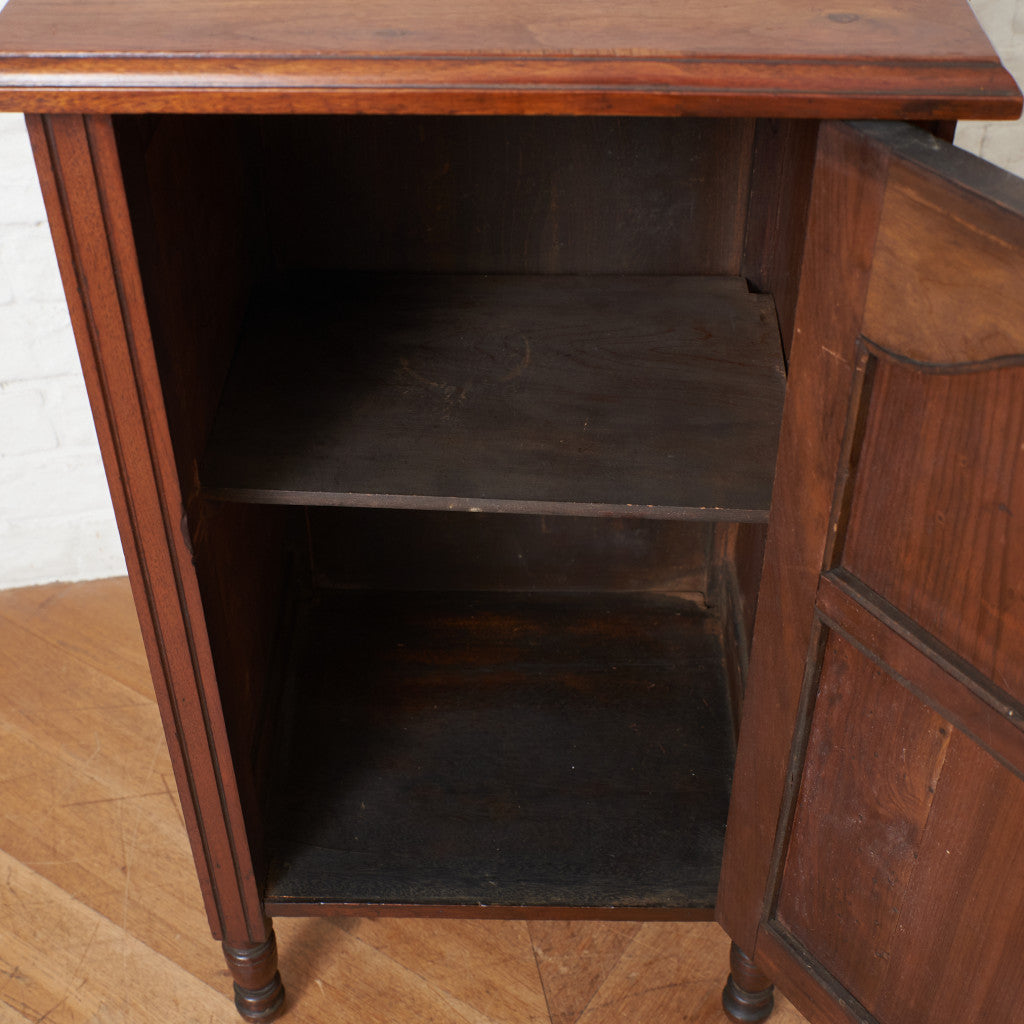 英国アンティーク ウォールナット材 スモールキャビネット