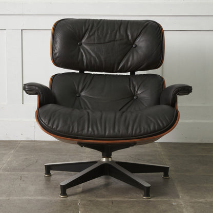 ラウンジチェア&オットマン