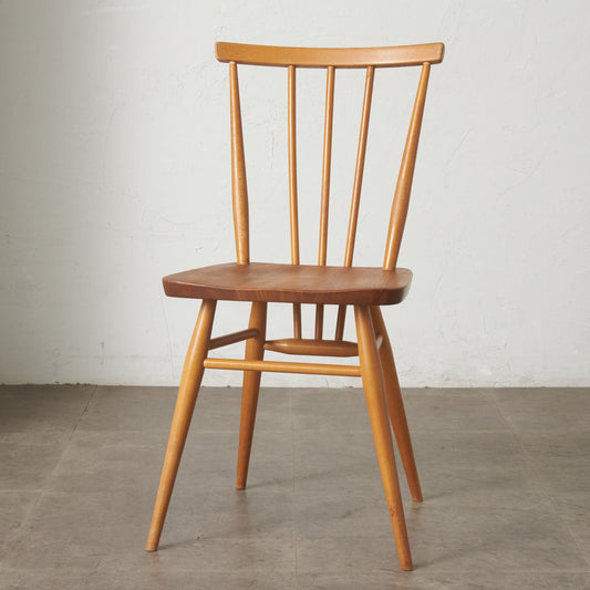 スティックバックチェア