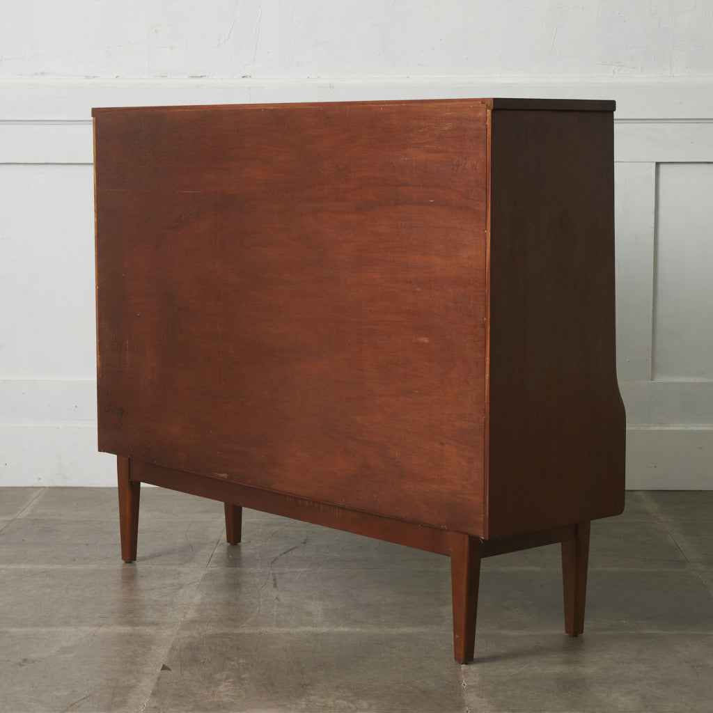 ヴィンテージ ナローガラスキャビネット