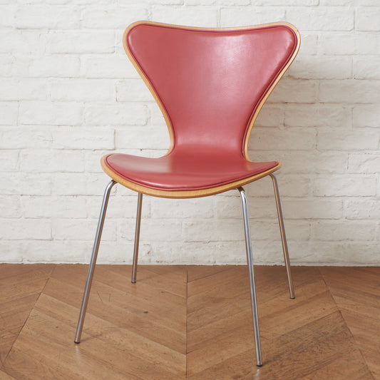 セブンチェア / フロントパディング