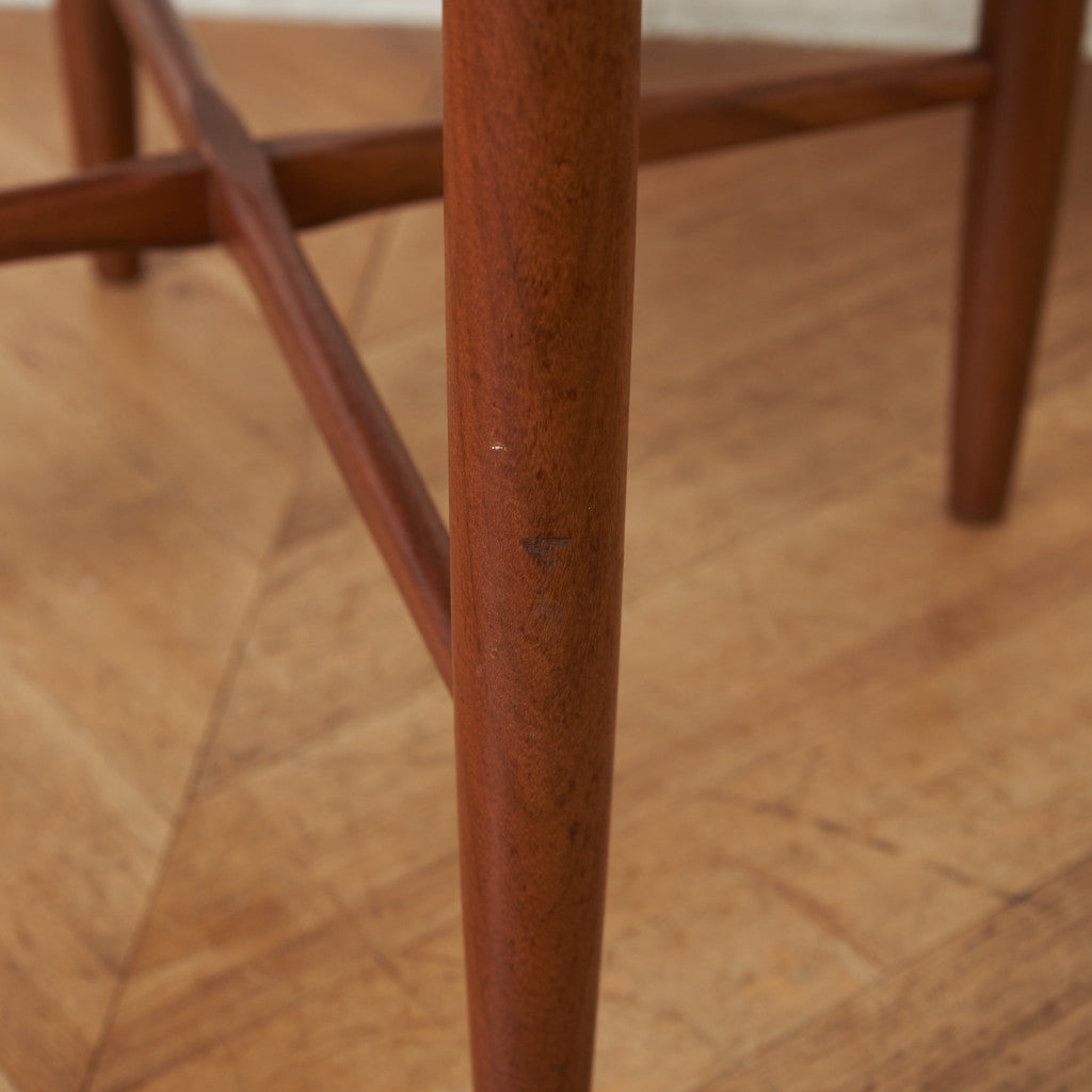 サーキュラーチェア