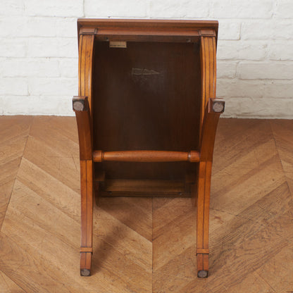 TRIUNE サイドテーブル