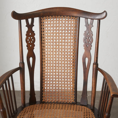 西洋クラシック 籐張り アームチェア / ジャンク品