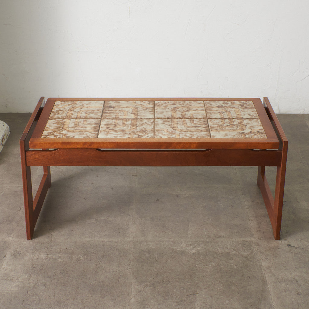 デンマークヴィンテージ タイルトップ コーヒーテーブル