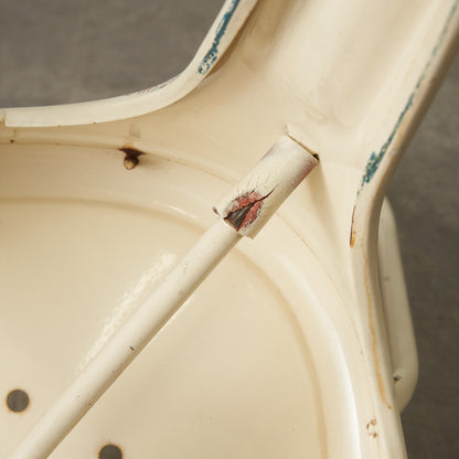 A-CHAIR