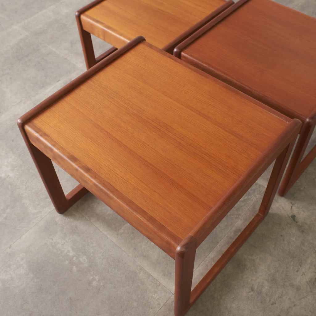 ヴィンテージ ネストテーブル