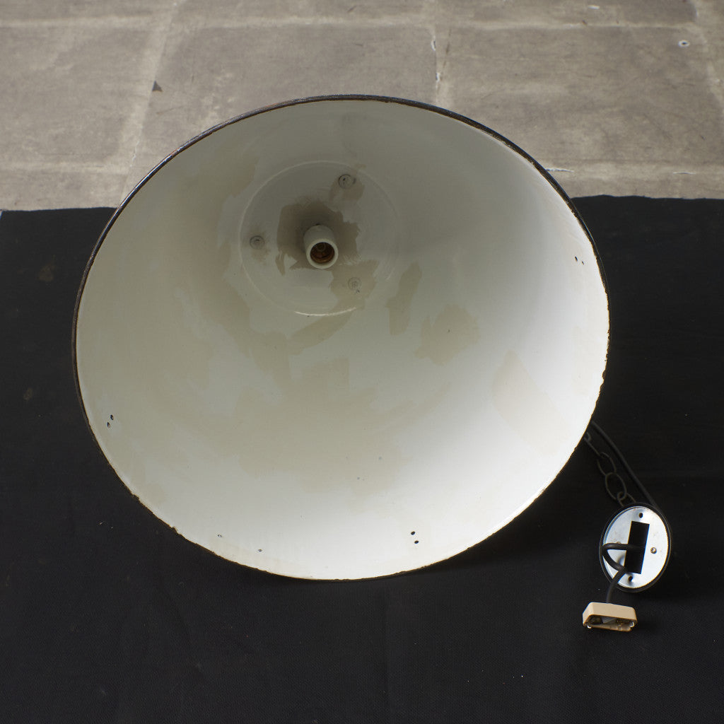 チェコスロバキア製 インダストリアル ペンダントライト