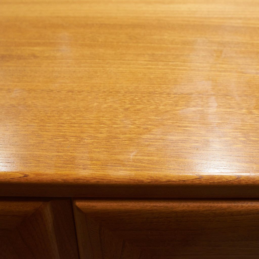 ウィンザー テレビキャビネット