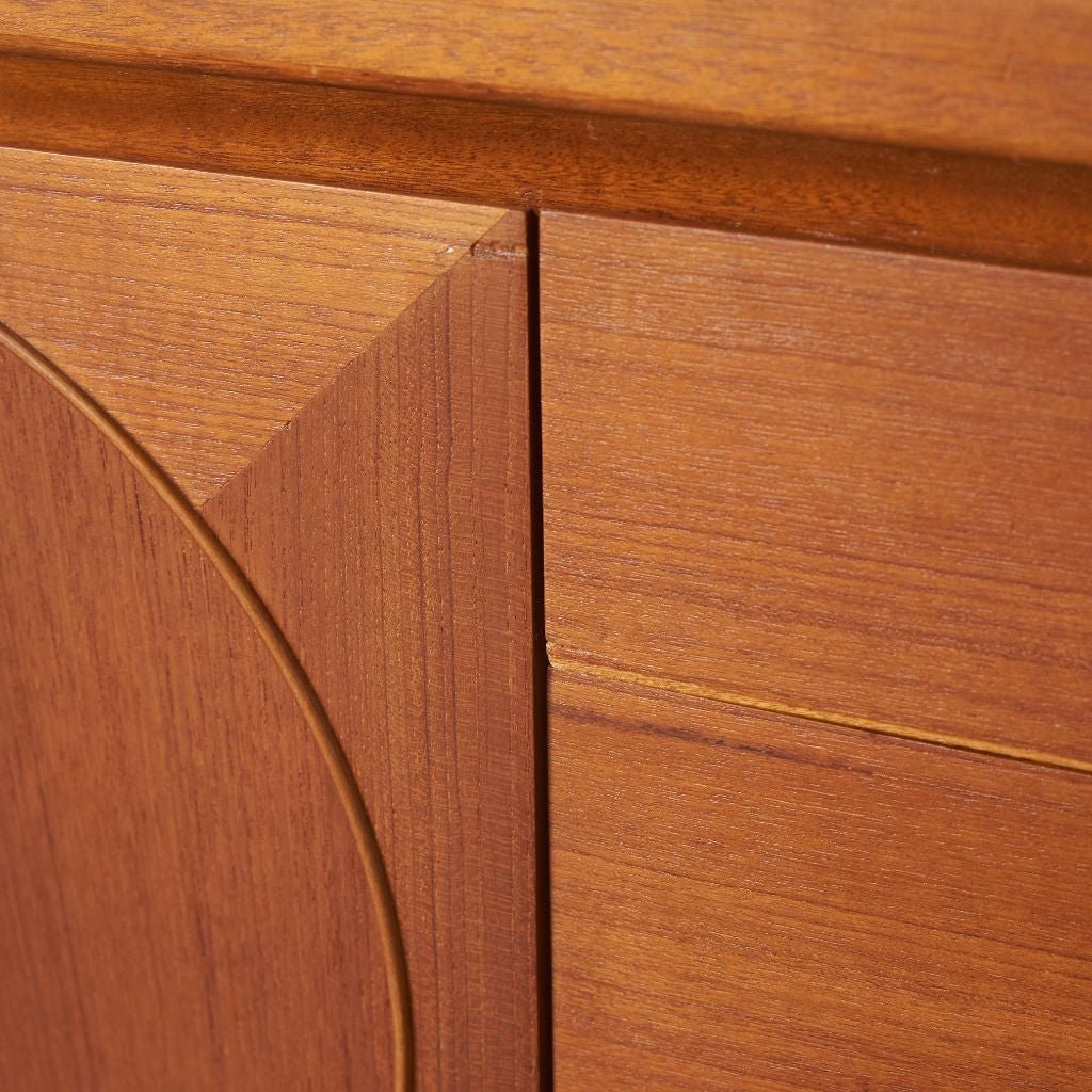 ヴィンテージ サークルサイドボード