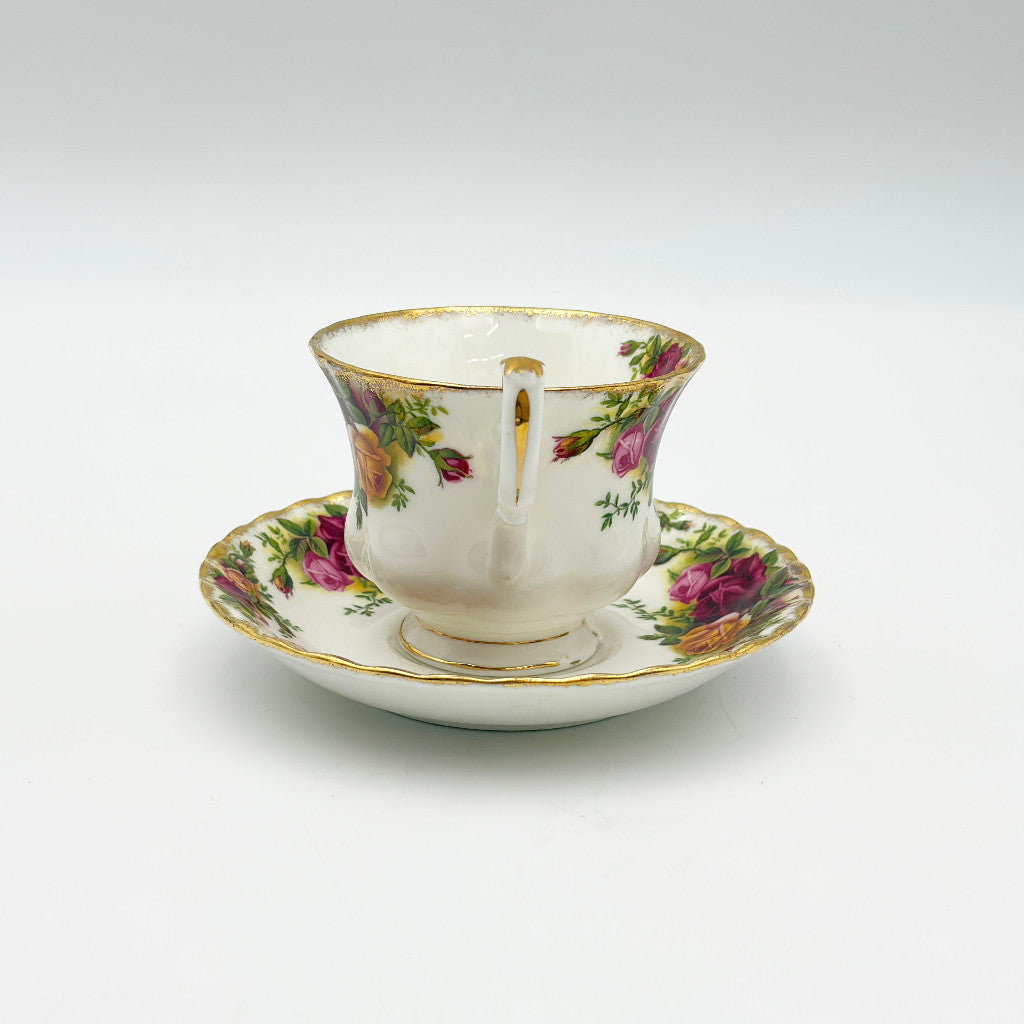 オールドカントリーローズ カップ＆ソーサー