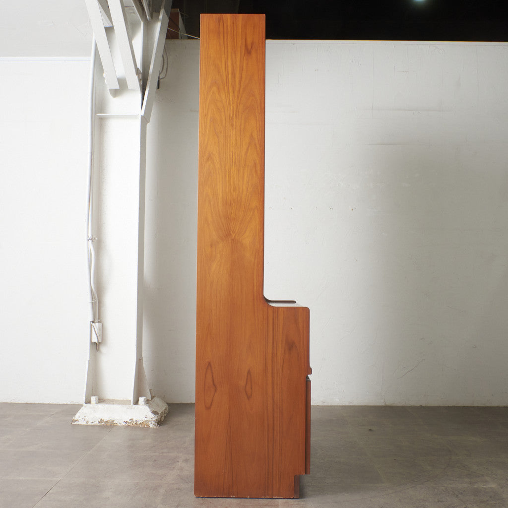 十字扉 ヴィンテージ キャビネット