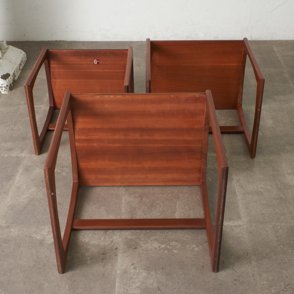 Quadrille ヴィンテージ ネストテーブル