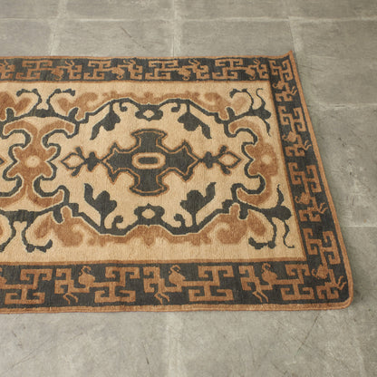 十字唐草 手織り 絨毯