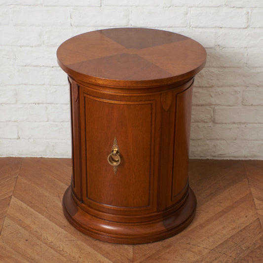 TRIUNE ドラムテーブル