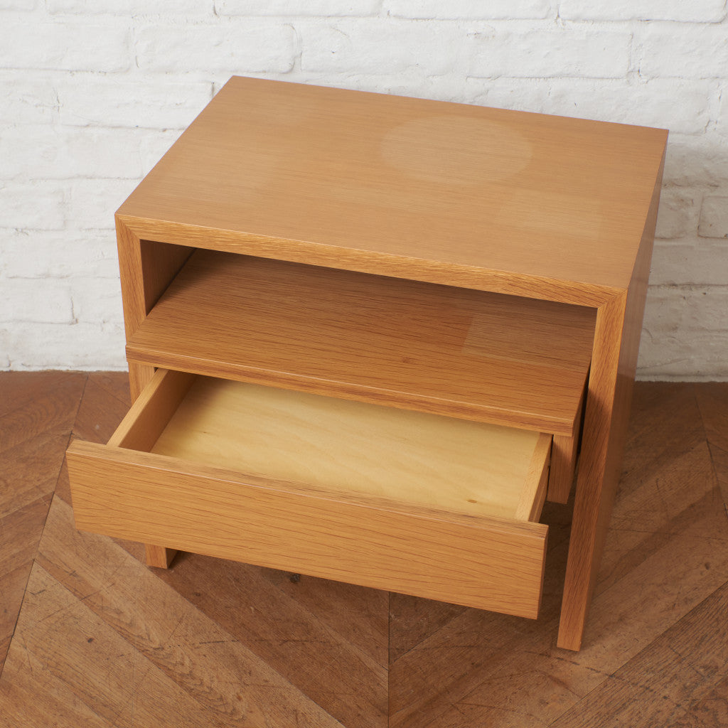 NOTTE ベッドサイドテーブル ドロワー付