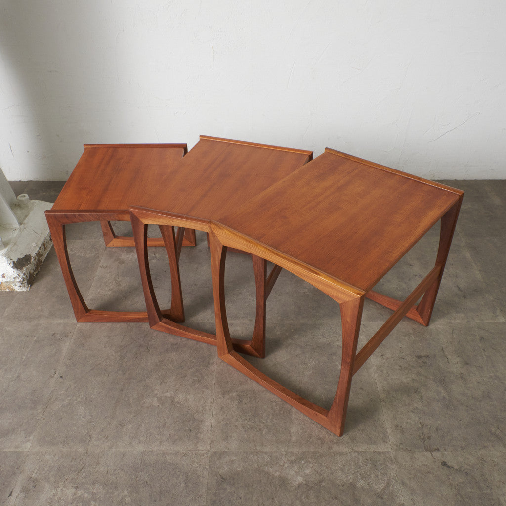 Quadrille ヴィンテージ ネストテーブル – rocca rocca