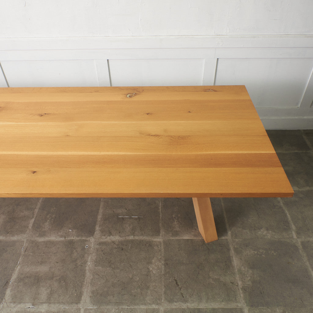 オーク無垢材 Xフレーム ダイニングテーブル