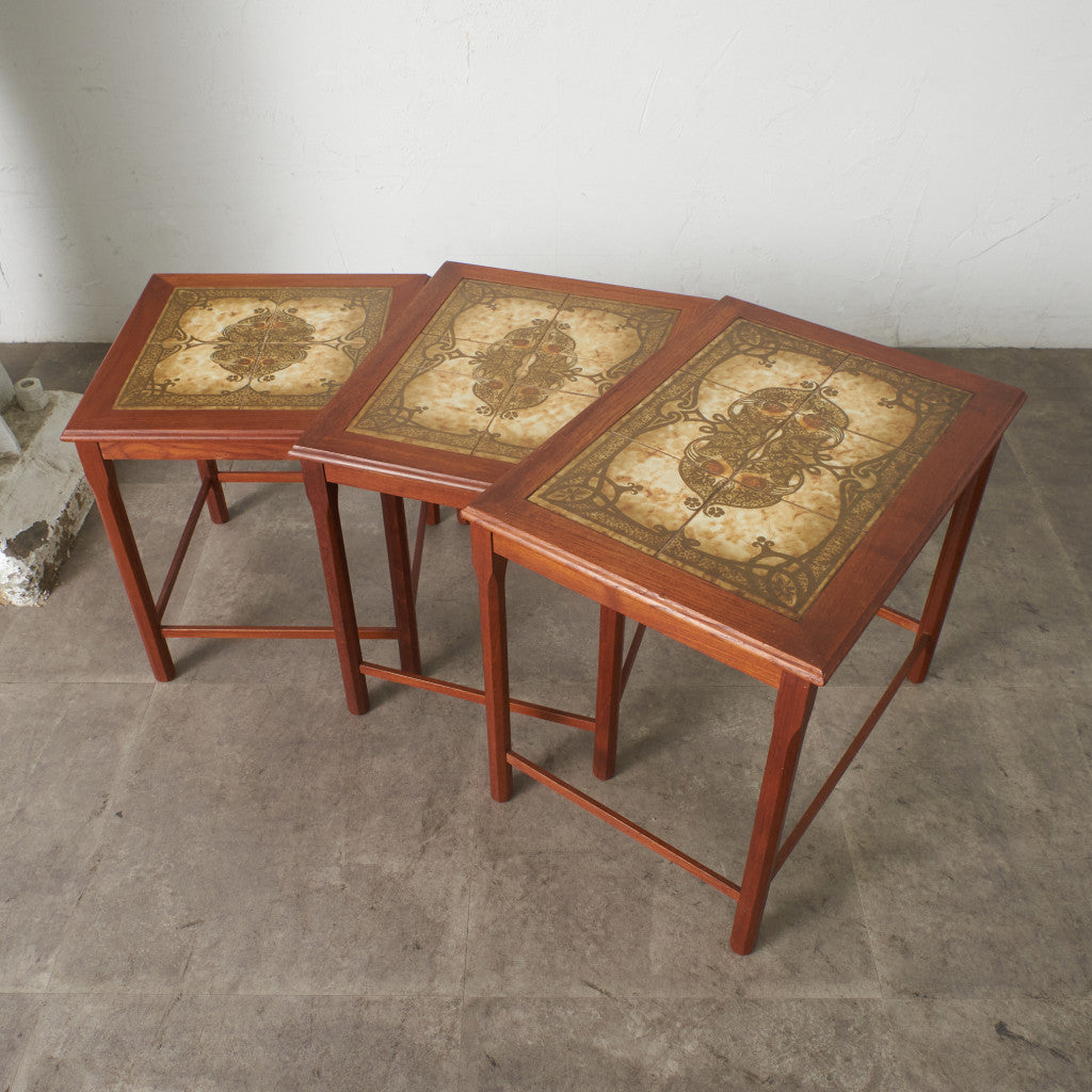 デンマーク TOFTEN タイルトップ ネストテーブル