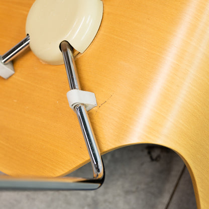 セブンチェア / フロントパディング