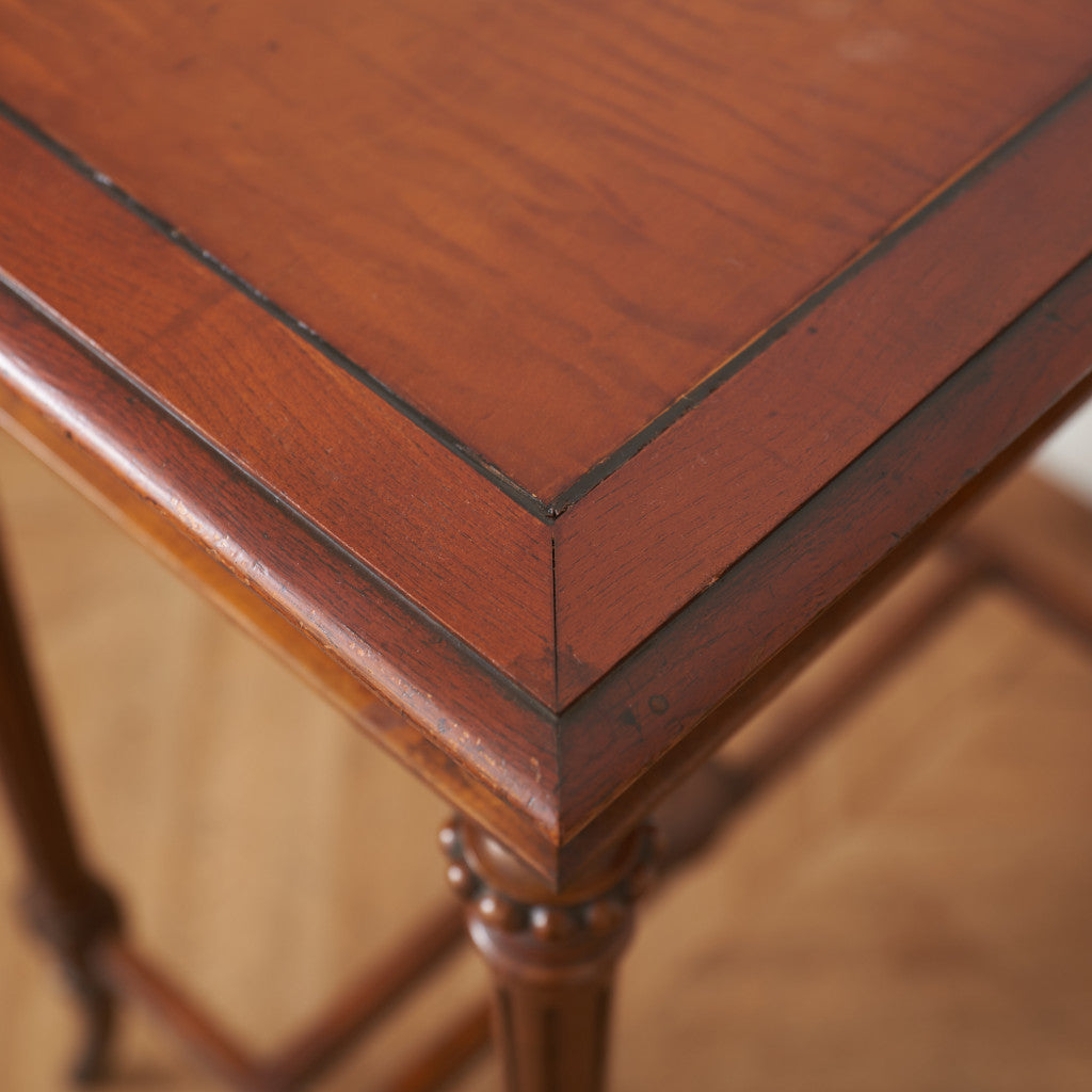 西洋アンティーク サイドテーブル｜rocca rocca