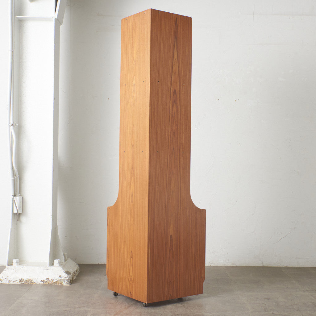 ヴィンテージ コーナーキャビネット