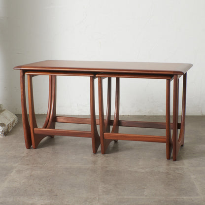 Astro ネストコーヒーテーブル