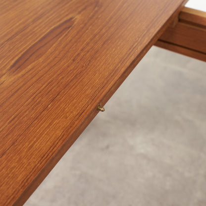 ヴィンテージ オーバルダイニングテーブル