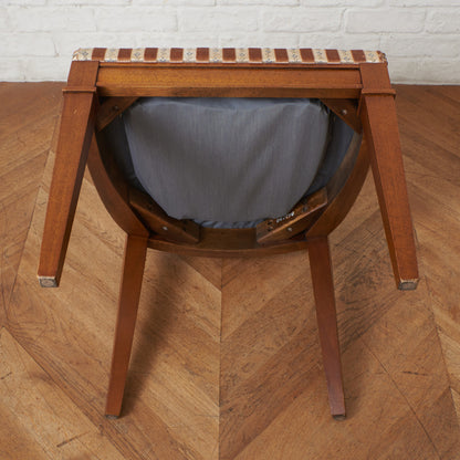 TRIUNE サイドチェア