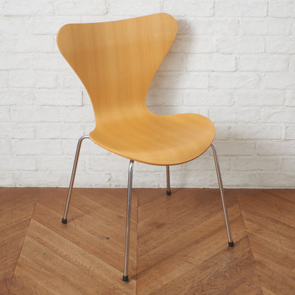 セブンチェア / ビーチ