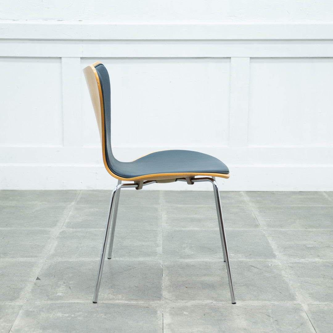 セブンチェア / フロントパディング