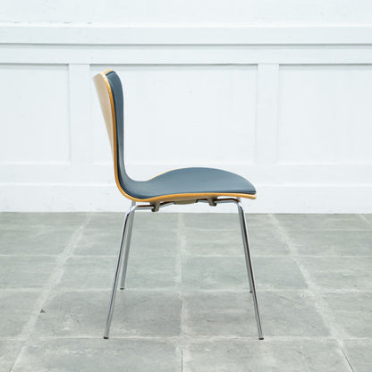 セブンチェア / フロントパディング