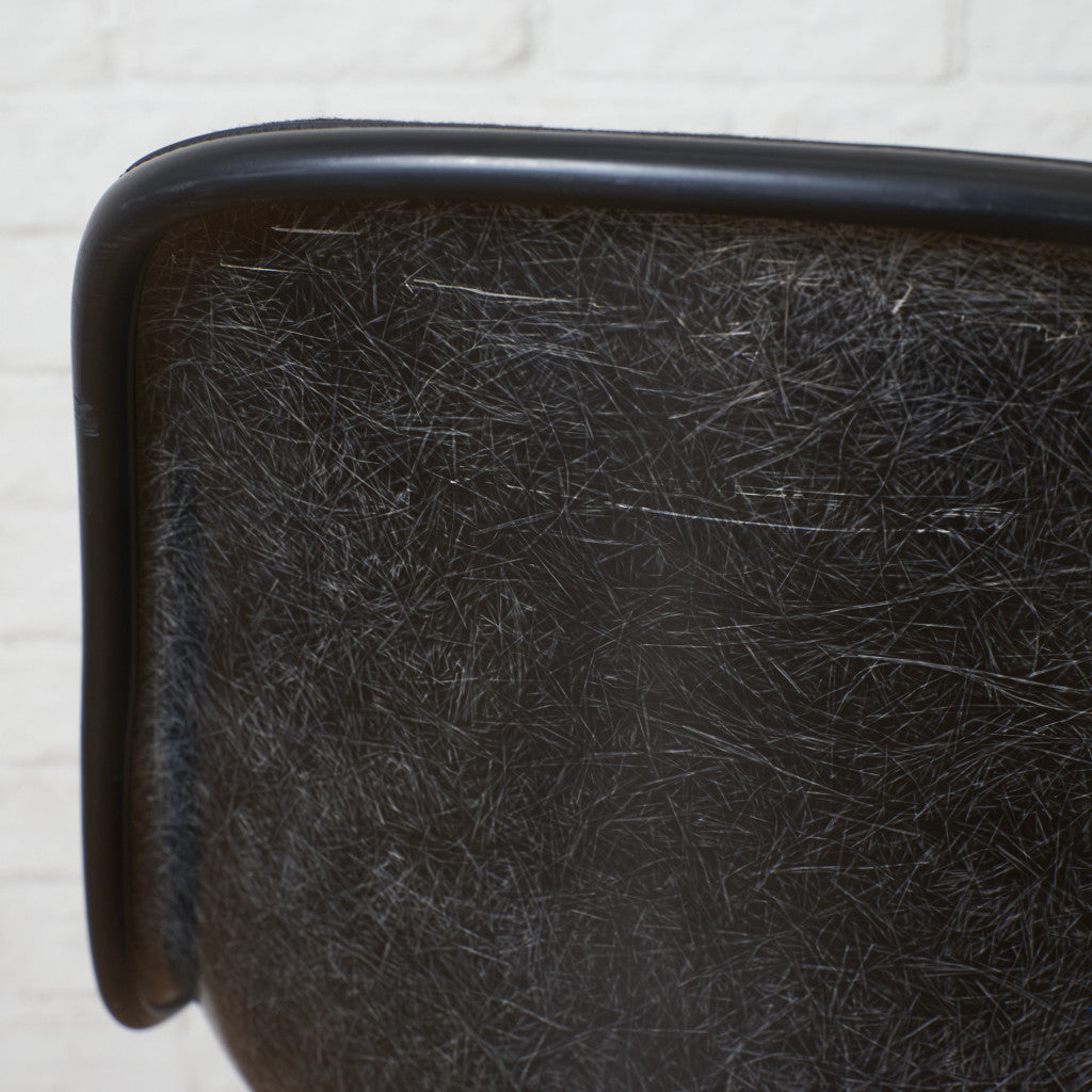 サイドシェルチェア  コントラクトキャスターベース