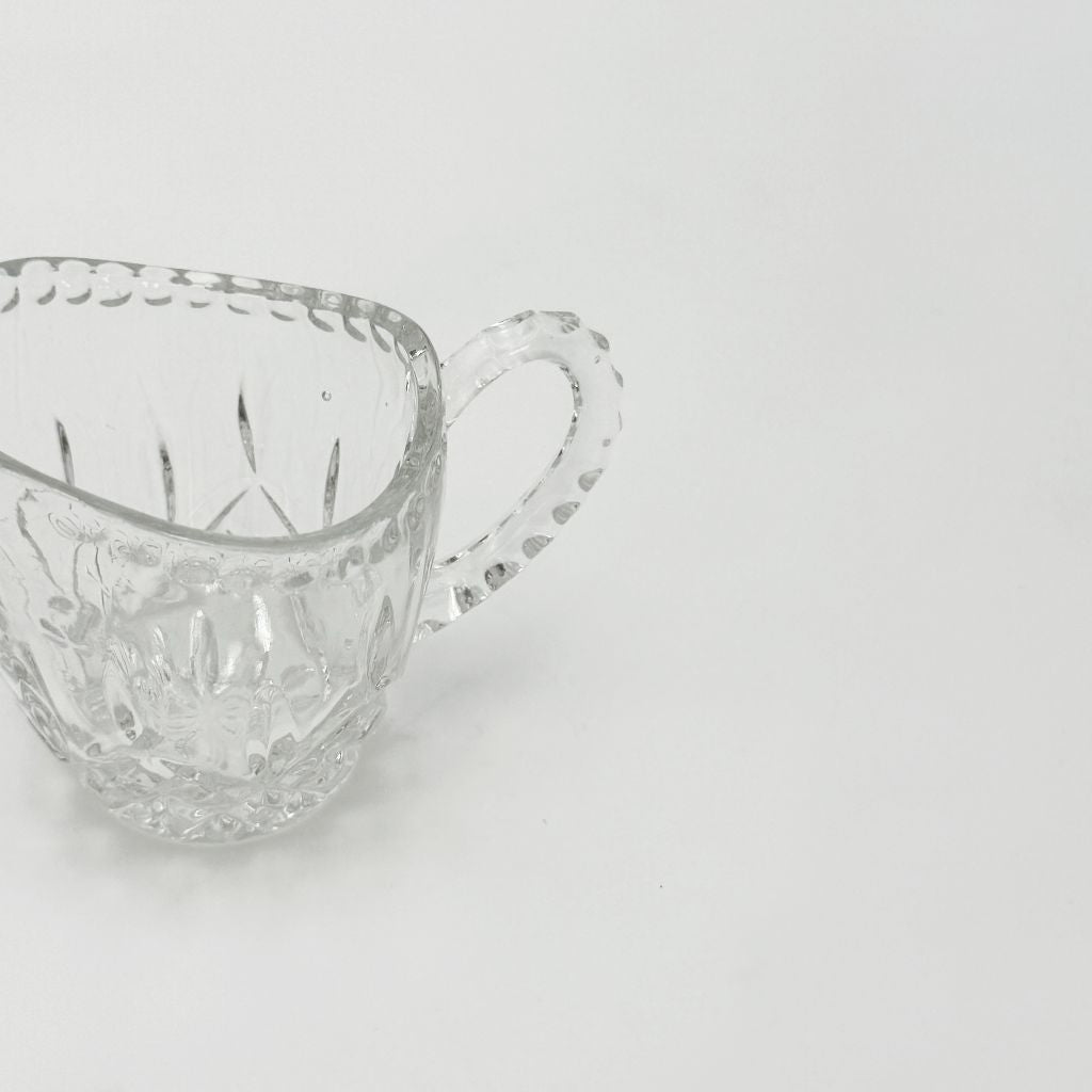 英国クラシック ガラス ミルクピッチャー