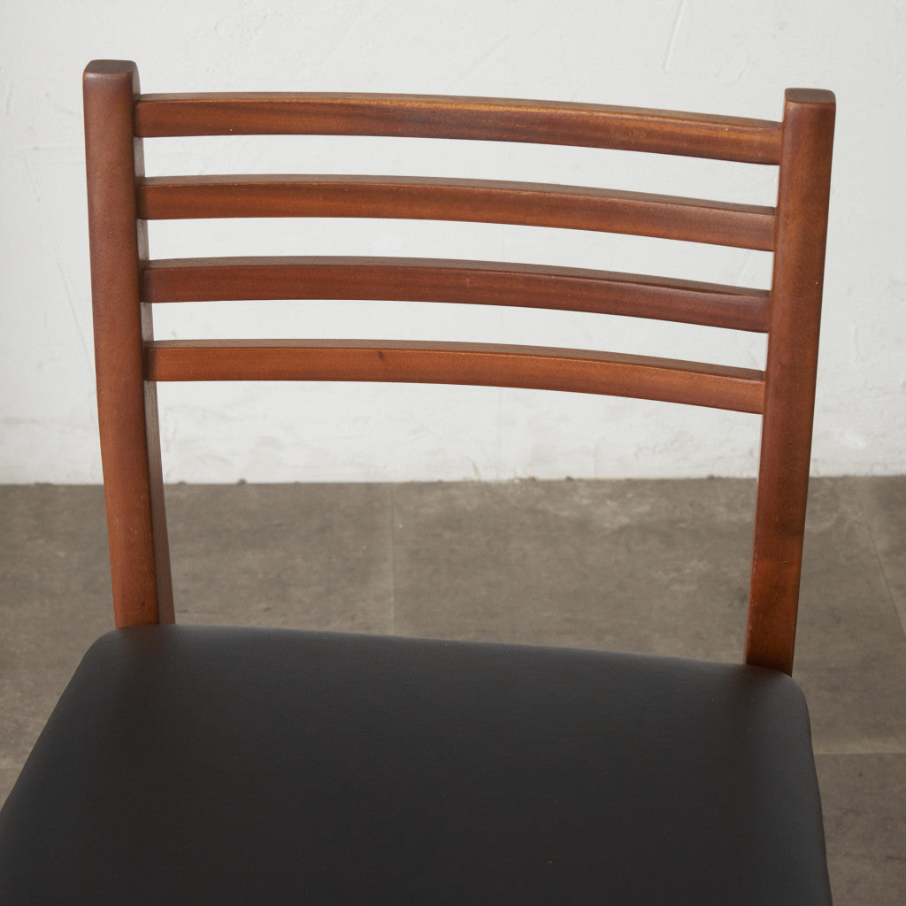 英国ヴィンテージ ラダーバック ダイニングチェア / 張替済