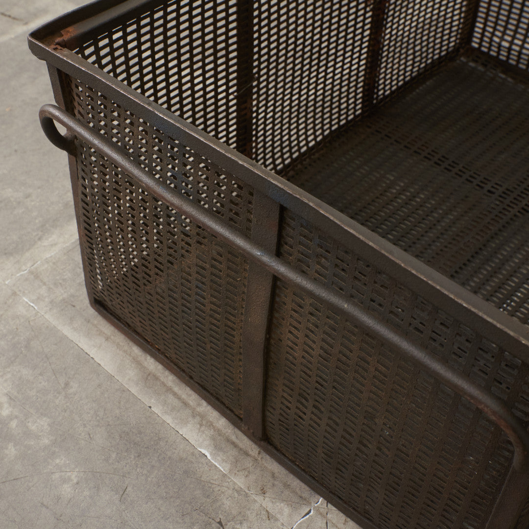 ヴィンテージ メタル メッシュバスケット