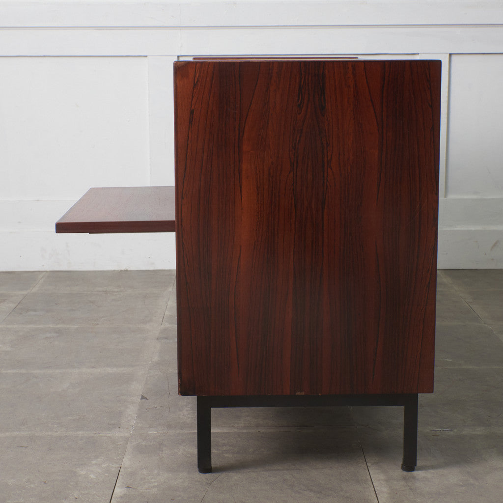 デンマーク製 ヴィンテージ サイドボード