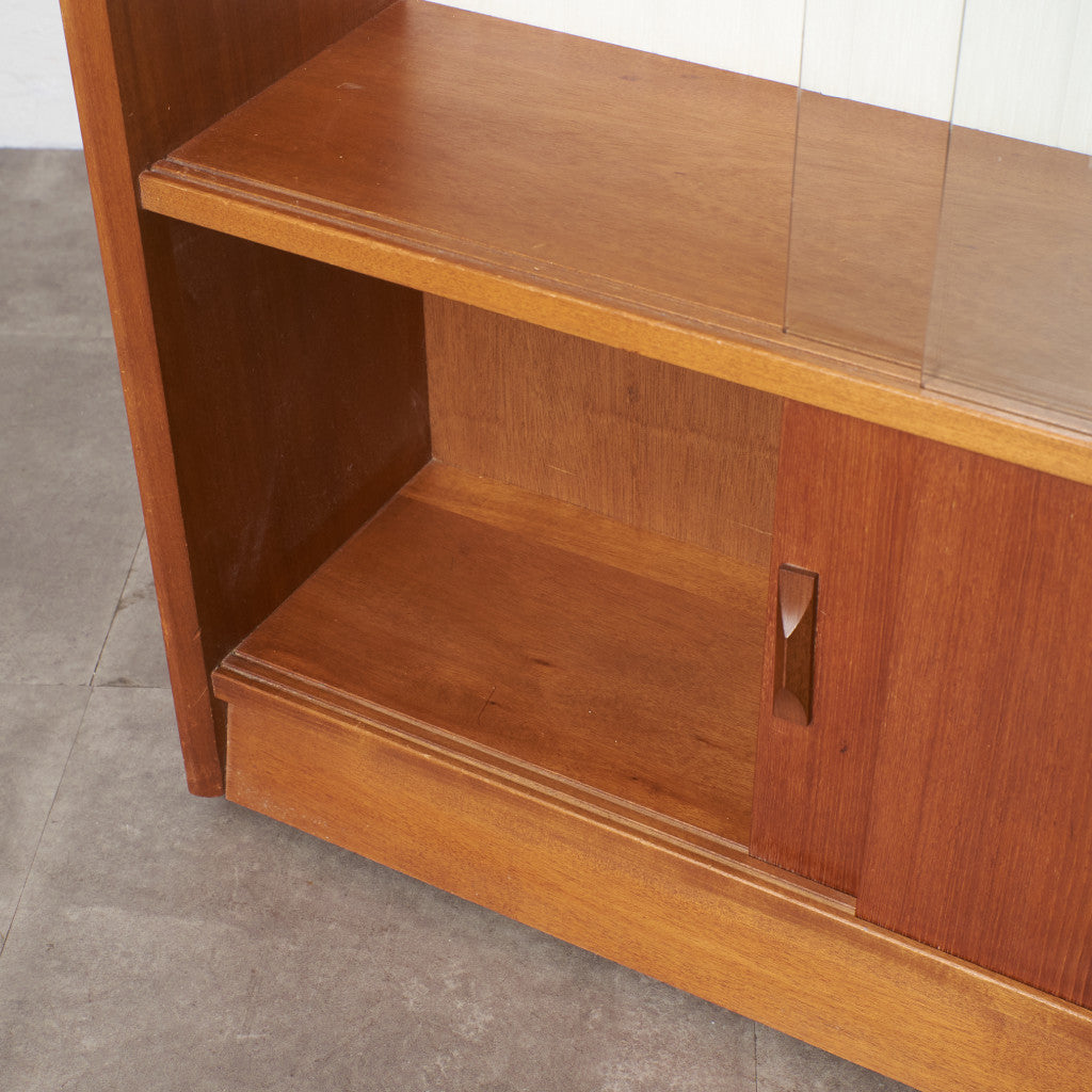 ヴィンテージ ガラスキャビネット