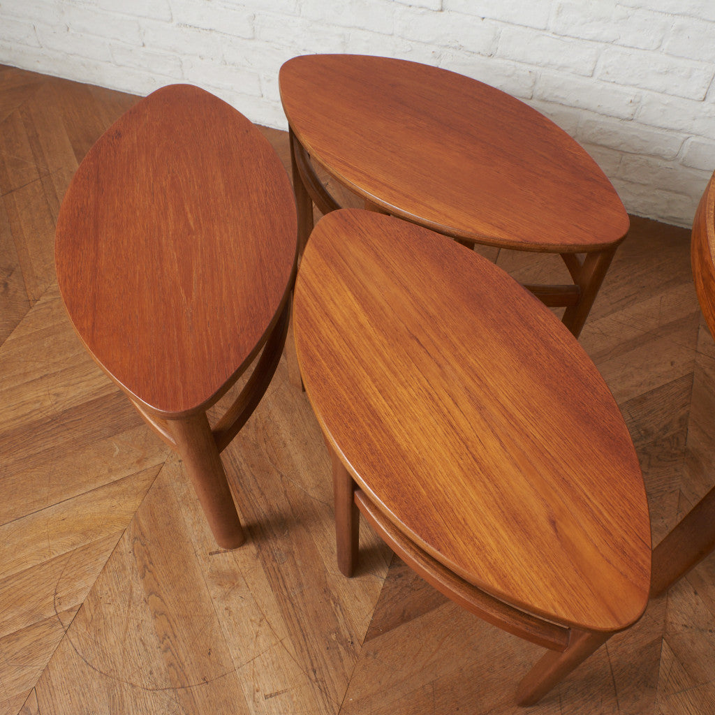 ヴィンテージ マーメイド コーヒーテーブル ガラストップ ブロンズ1980 年代 1970-80's ヴィンテージ ガラストップ ディスプレイテーブル